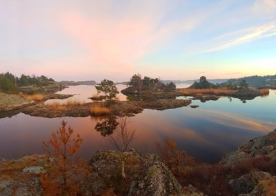 6. Siv Bente Ulvestad - Stille flyter Nidelva. (9 poeng)